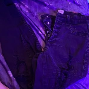 Black jeans high waisted ripped